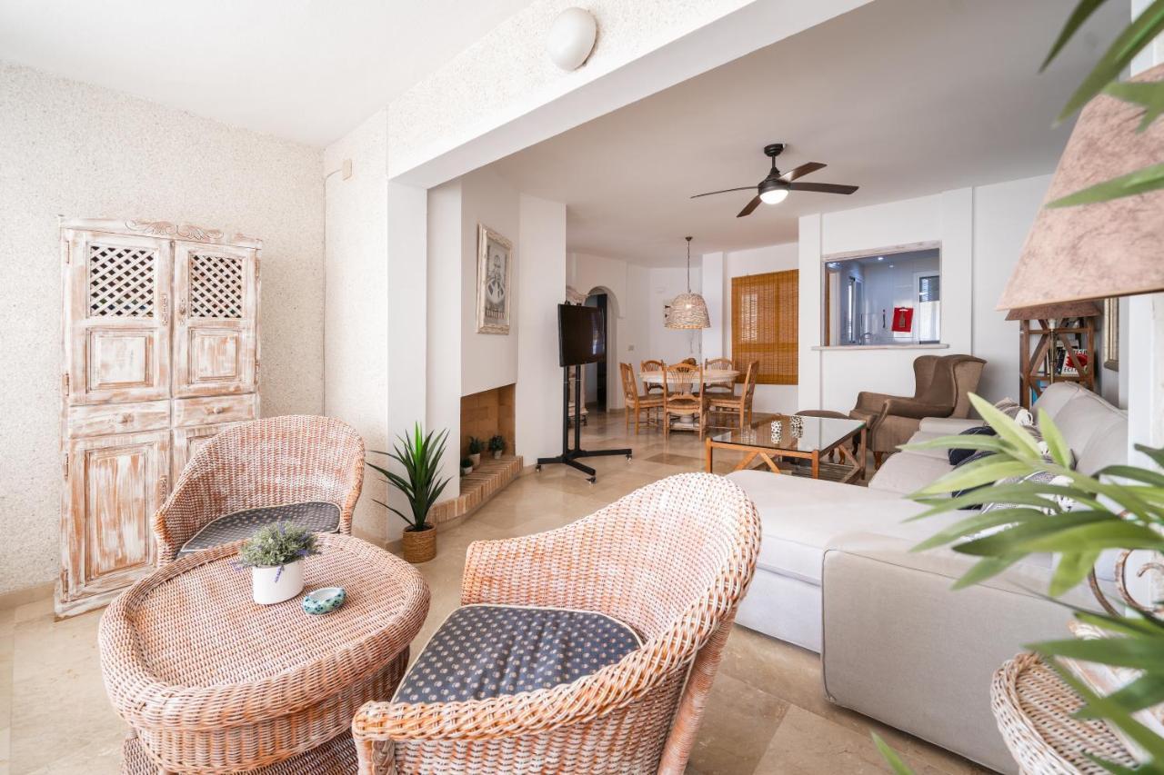 Apartment Sea View Albir Playa Mar *